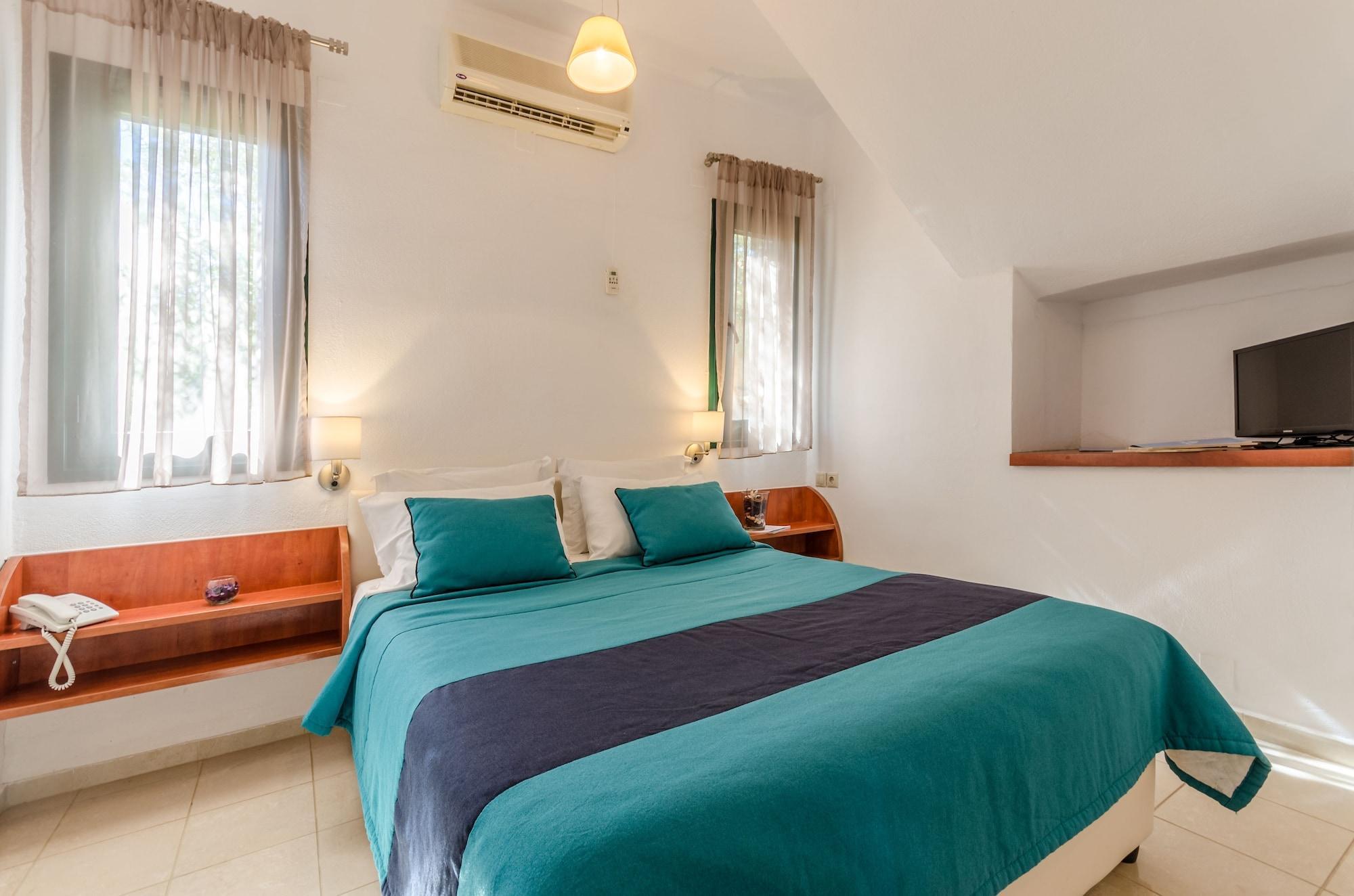 Pela Mare Hotel Agia Pelagia  Ngoại thất bức ảnh